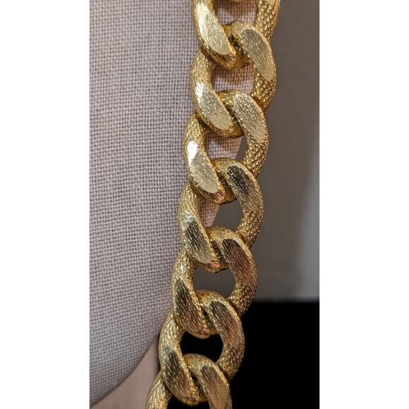 Heavy Brushed Textured Gold Tone Slip Over Head Rapper Chain - Picture 4 of 6
